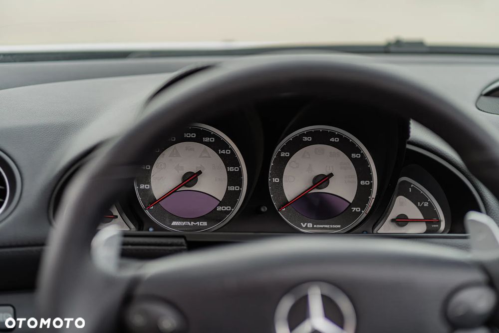 Mercedes-Benz SL 55 AMG - 24