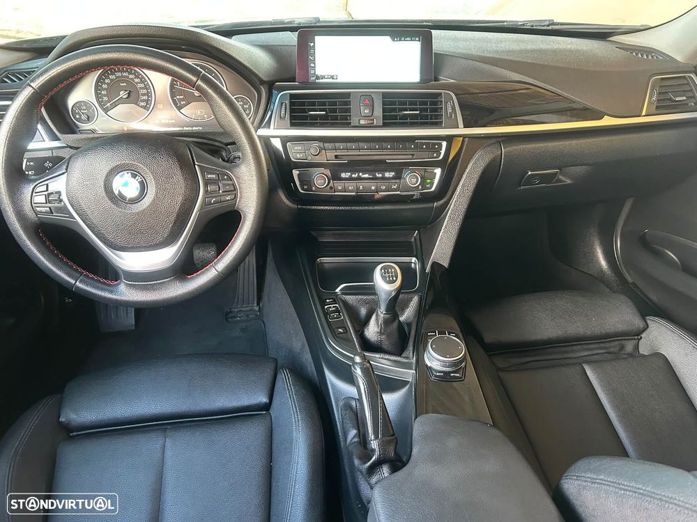 BMW 318 d Sport Line - 44