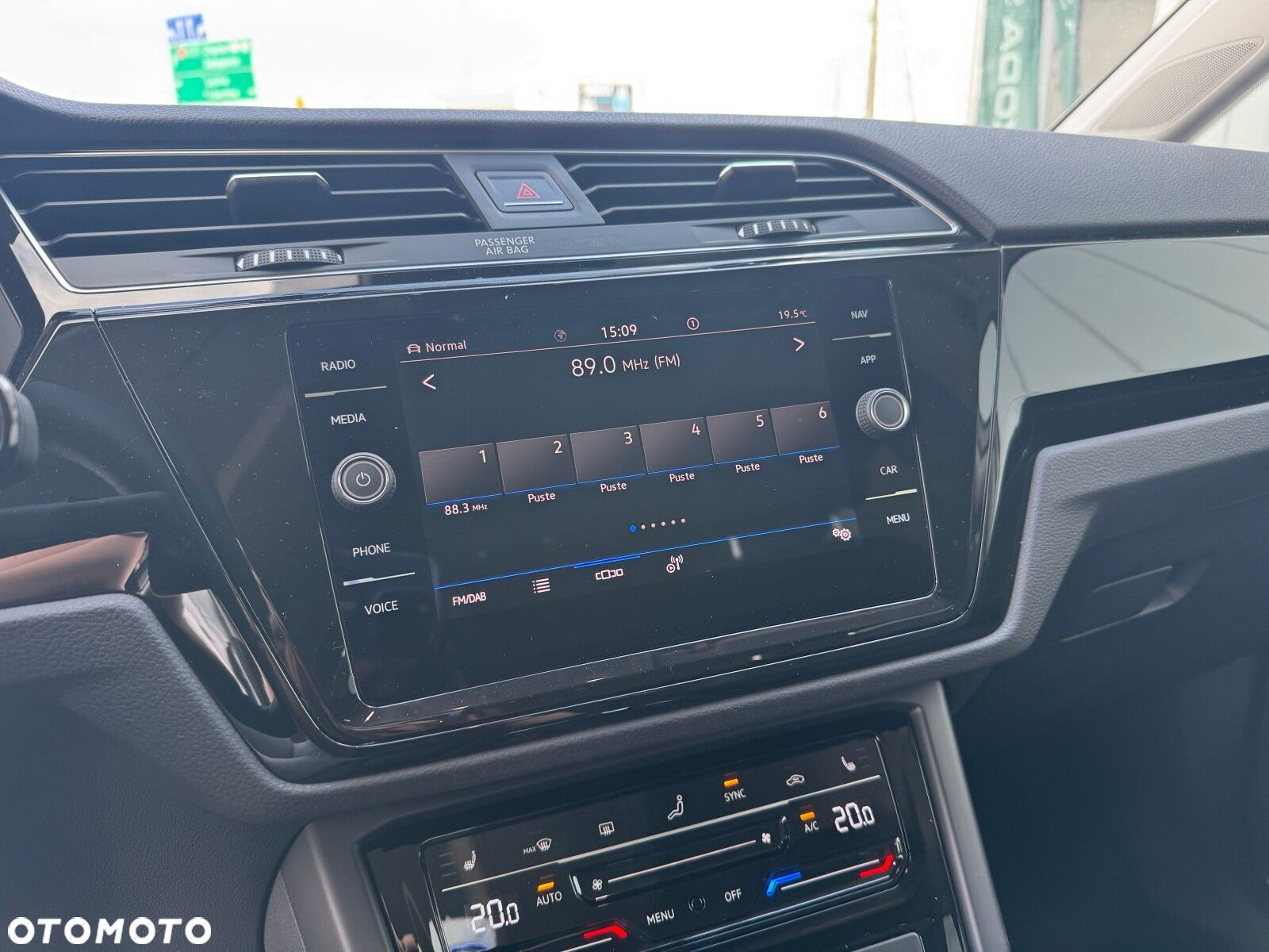 Volkswagen Touran 1.5 TSI EVO Highline DSG - 15