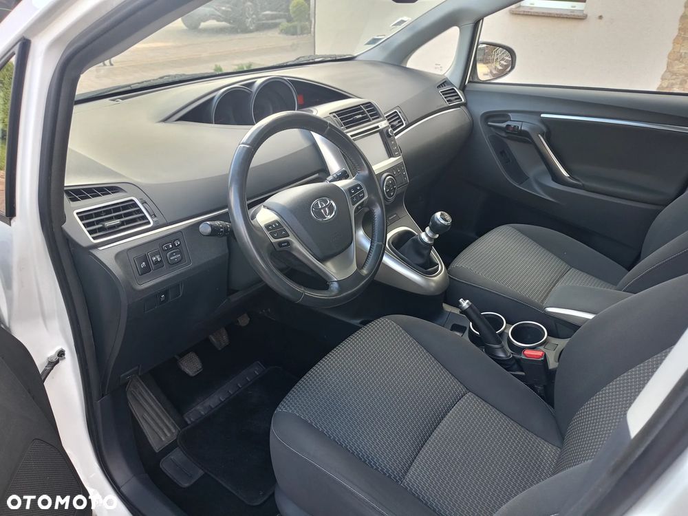 Toyota Verso 1.6 D-4D 5-Sitzer Start/Stop Comfort - 8