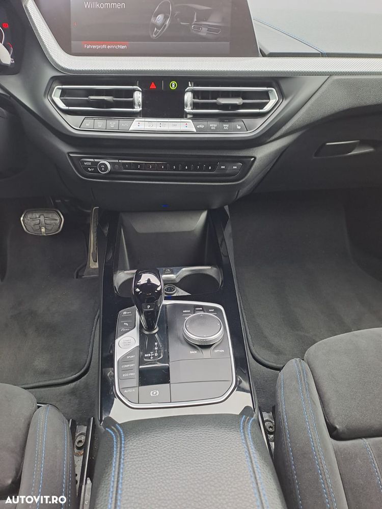 BMW Seria 2 220d Sport-Aut. M Sport - 13