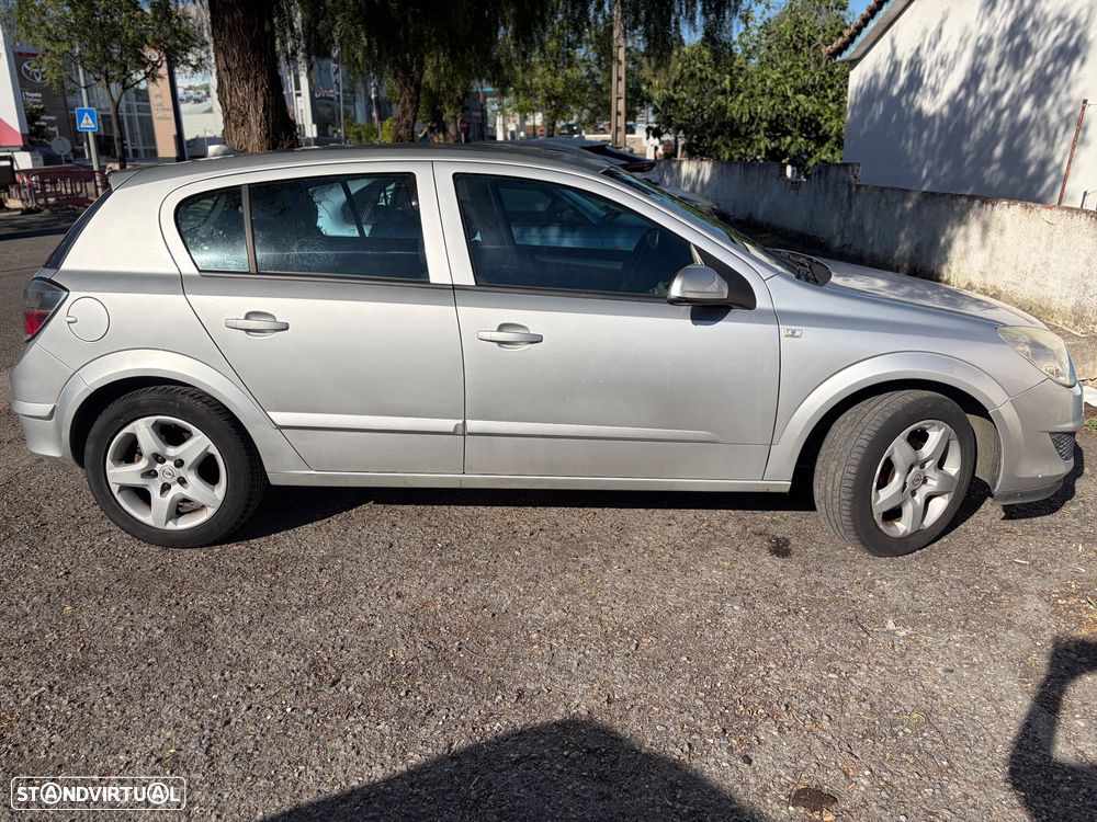 Opel Astra 1.3 CDTI Enjoy EcoFLEX - 7