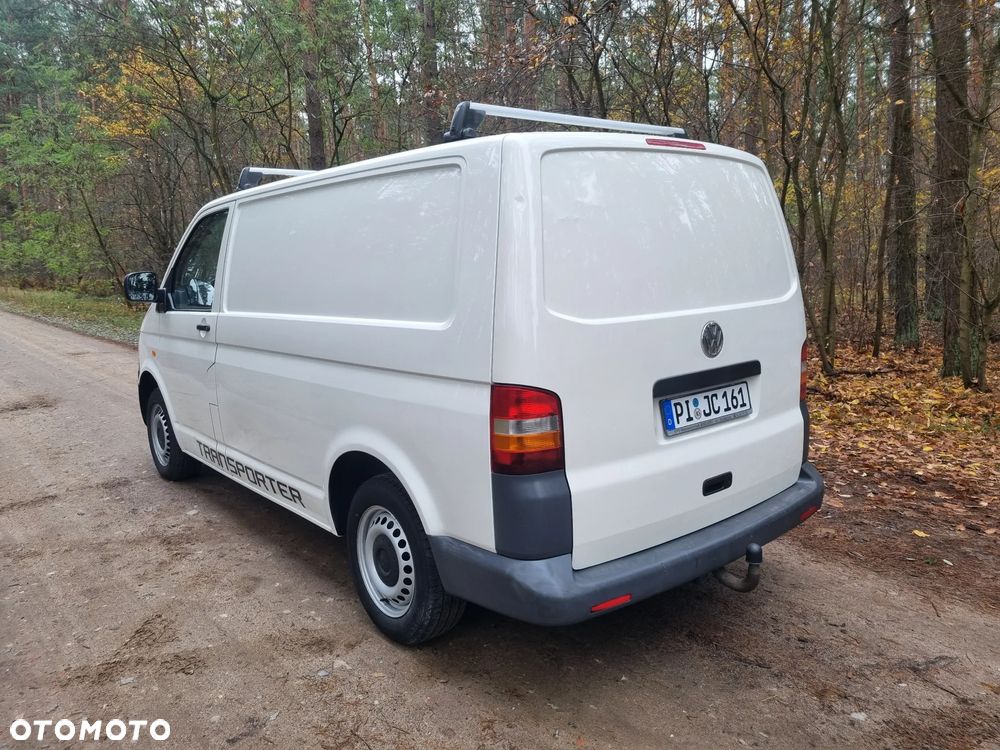 Volkswagen Transporter - 4