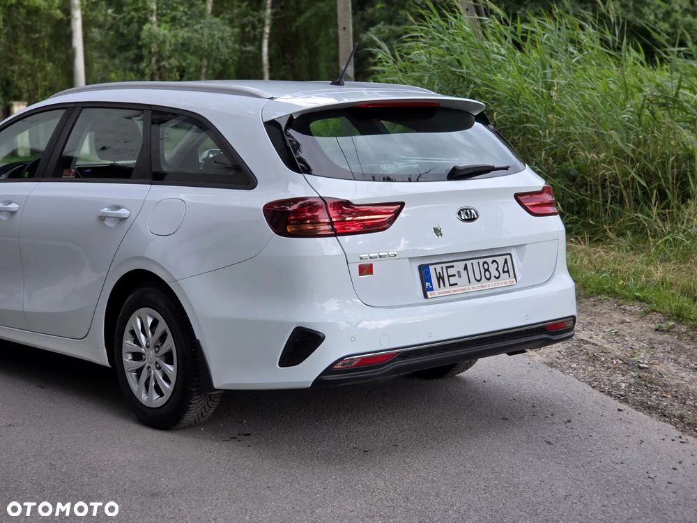 Kia Ceed 1.0 T-GDI M - 11