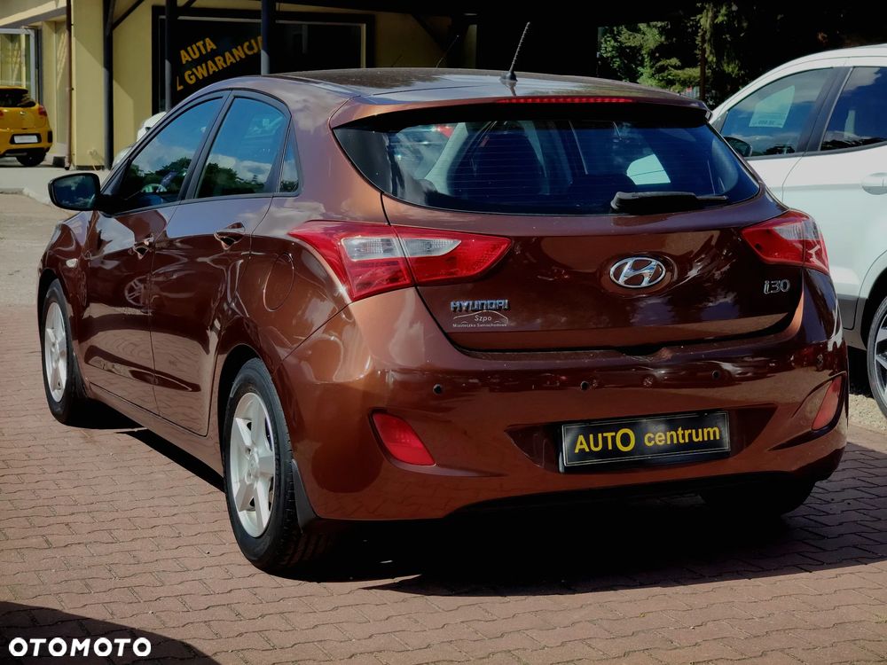 Hyundai i30 1.4 Comfort - 8