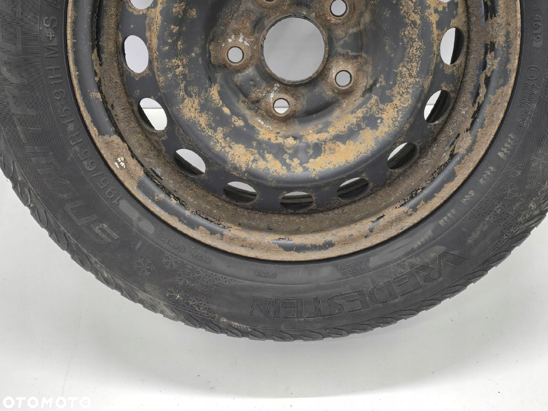TOYOTA AURIS II E18 13R FELGA STALOWA 15" 5x114 ET39 2150688 - 2