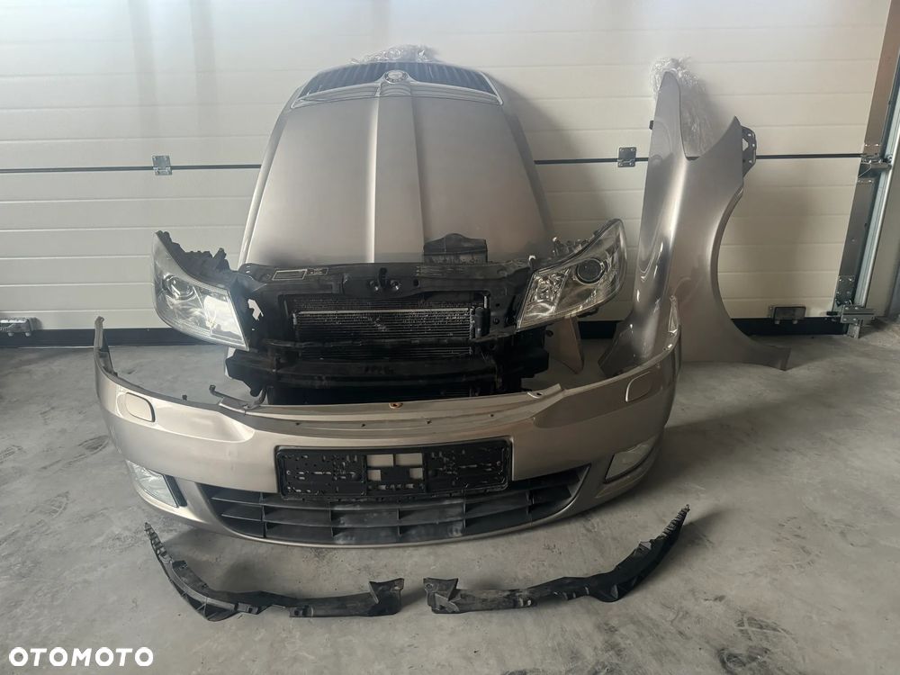 PRZÓD KOMPLETNY ZDERZAK PAS MASKA PAS XENON SKETNY OCTAVIA II LIFT 9202 - 1