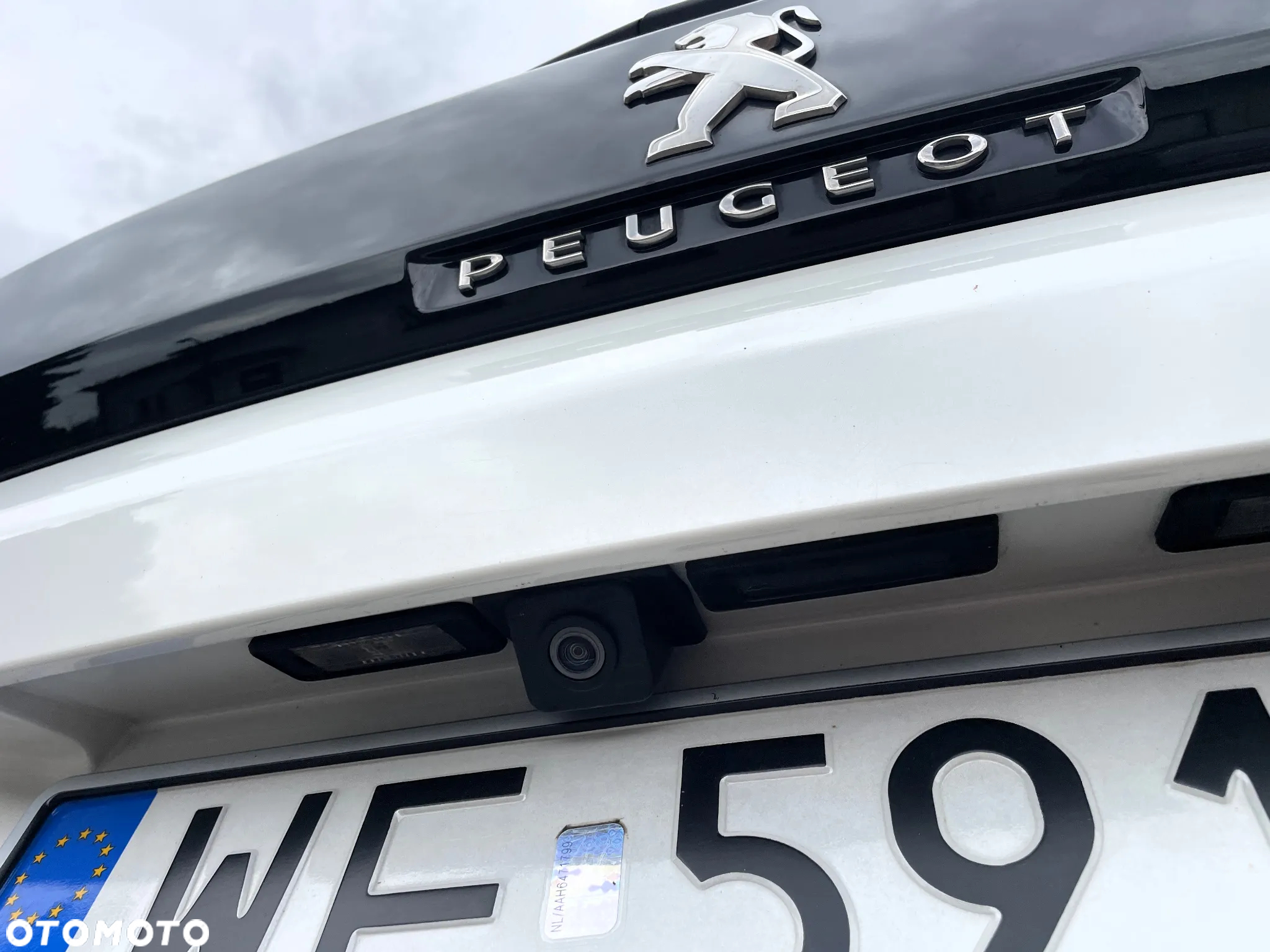 Peugeot 3008 1.6 PureTech GPF GT Line S&S EAT8 - 35