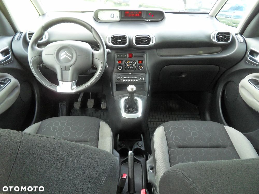 Citroën C3 Picasso 1.6 HDi Exclusive - 11