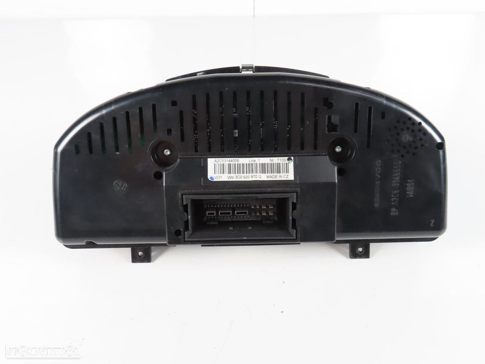 Conta-Quilómetros / Painel de Instrumentos / Quadrante Usado / Original VW PASSA... - 1