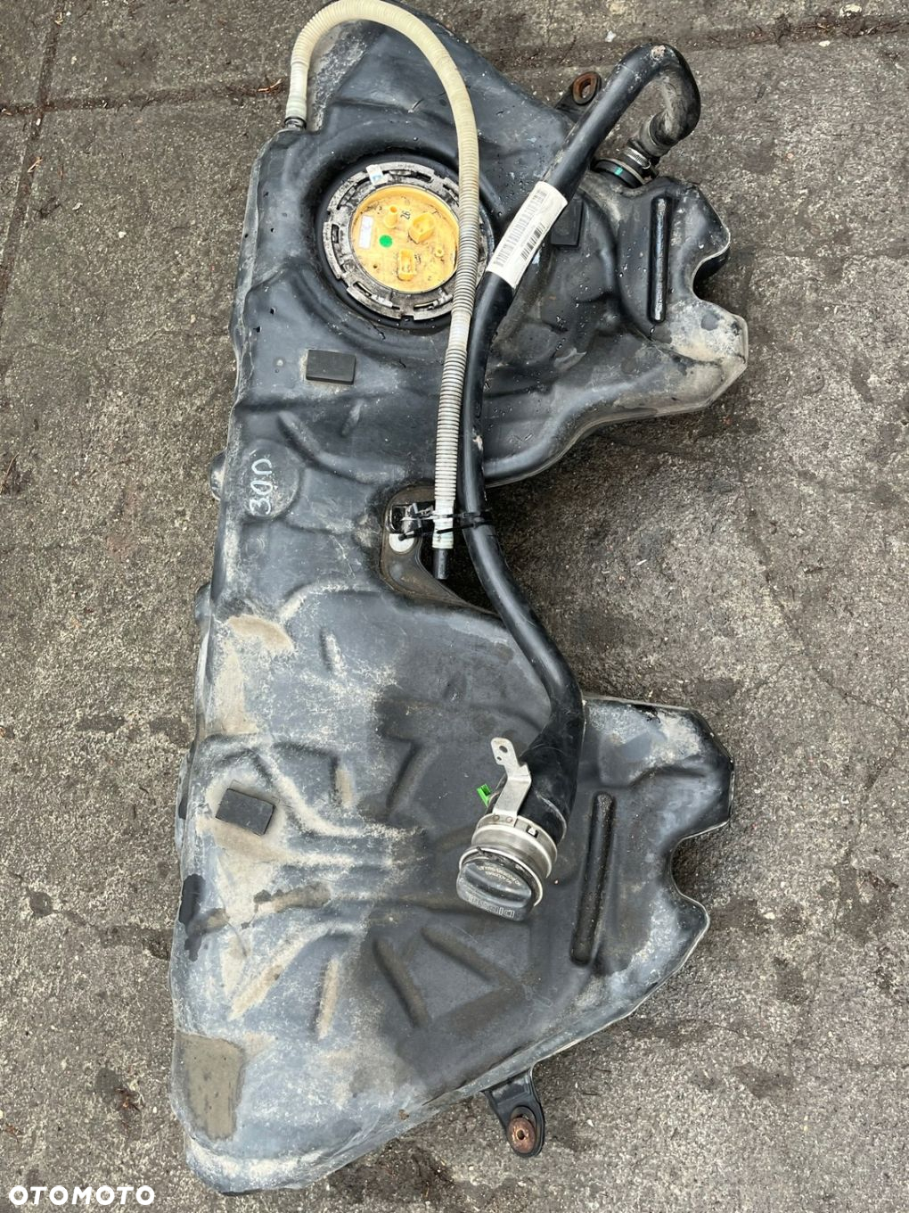ZBIORNIK PALIWA POMPA BMW 5 F10 F11 3,0D N57 7225002 - 3