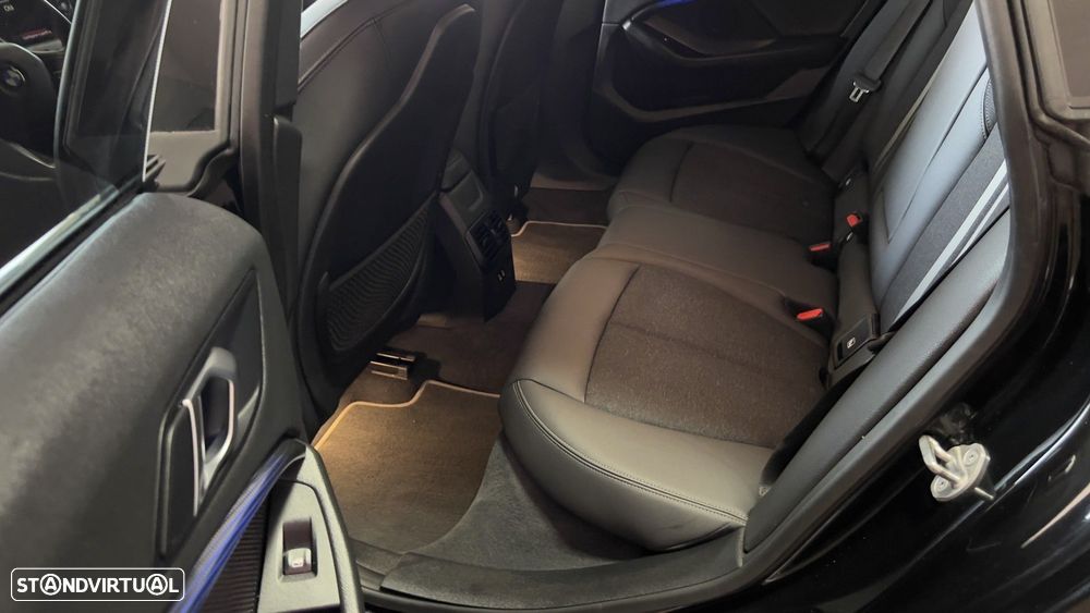 BMW 218 Gran Coupé - 11