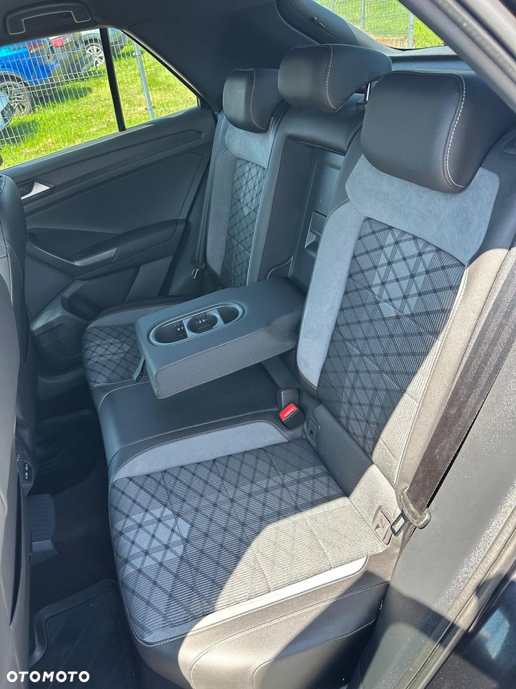 Volkswagen T-Roc 1.5 TSI R-Line - 11