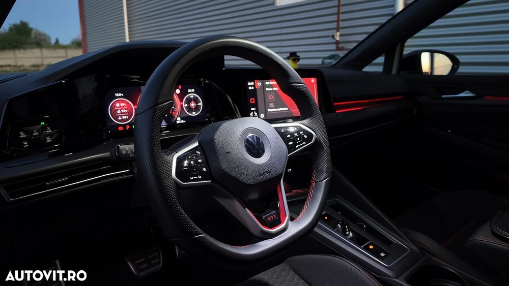 Volkswagen Golf 2.0 TSI DSG GTI - 10