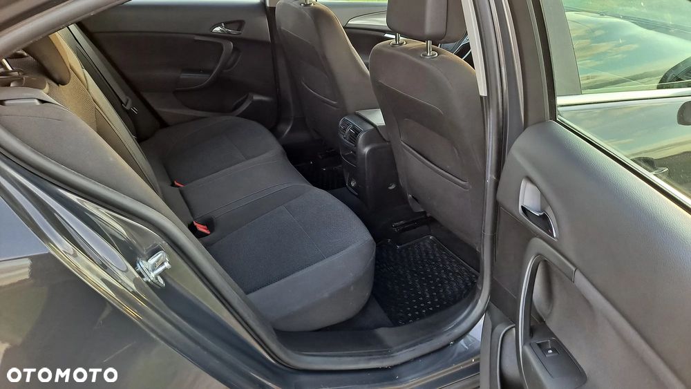 Opel Insignia 1.8 Elegance - 17