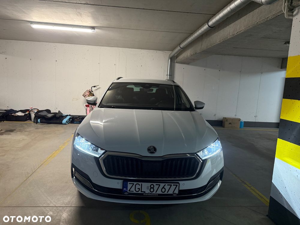 Skoda Octavia 2.0 TDI Ambition DSG - 23