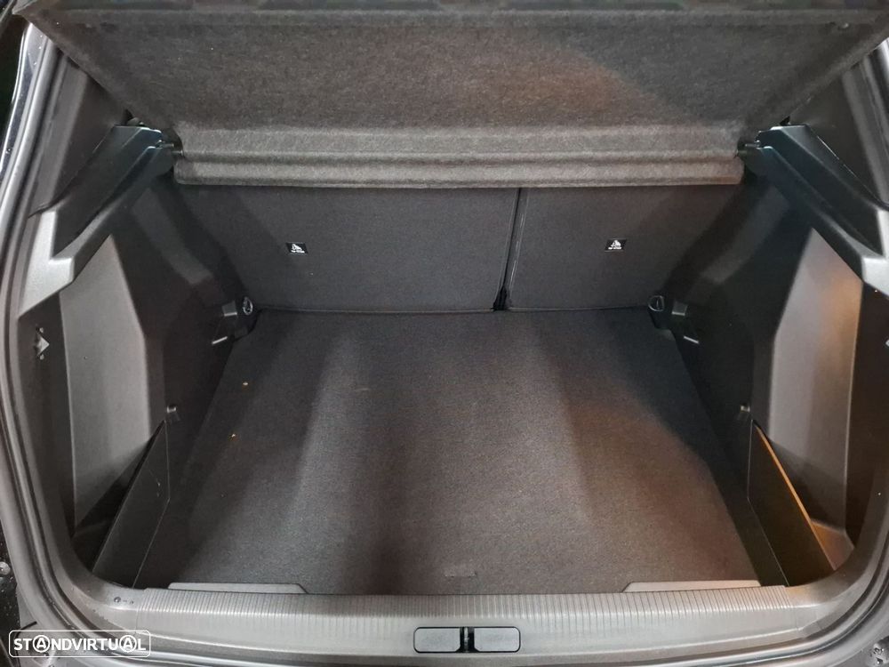 Peugeot 2008 1.2 PureTech Style - 23