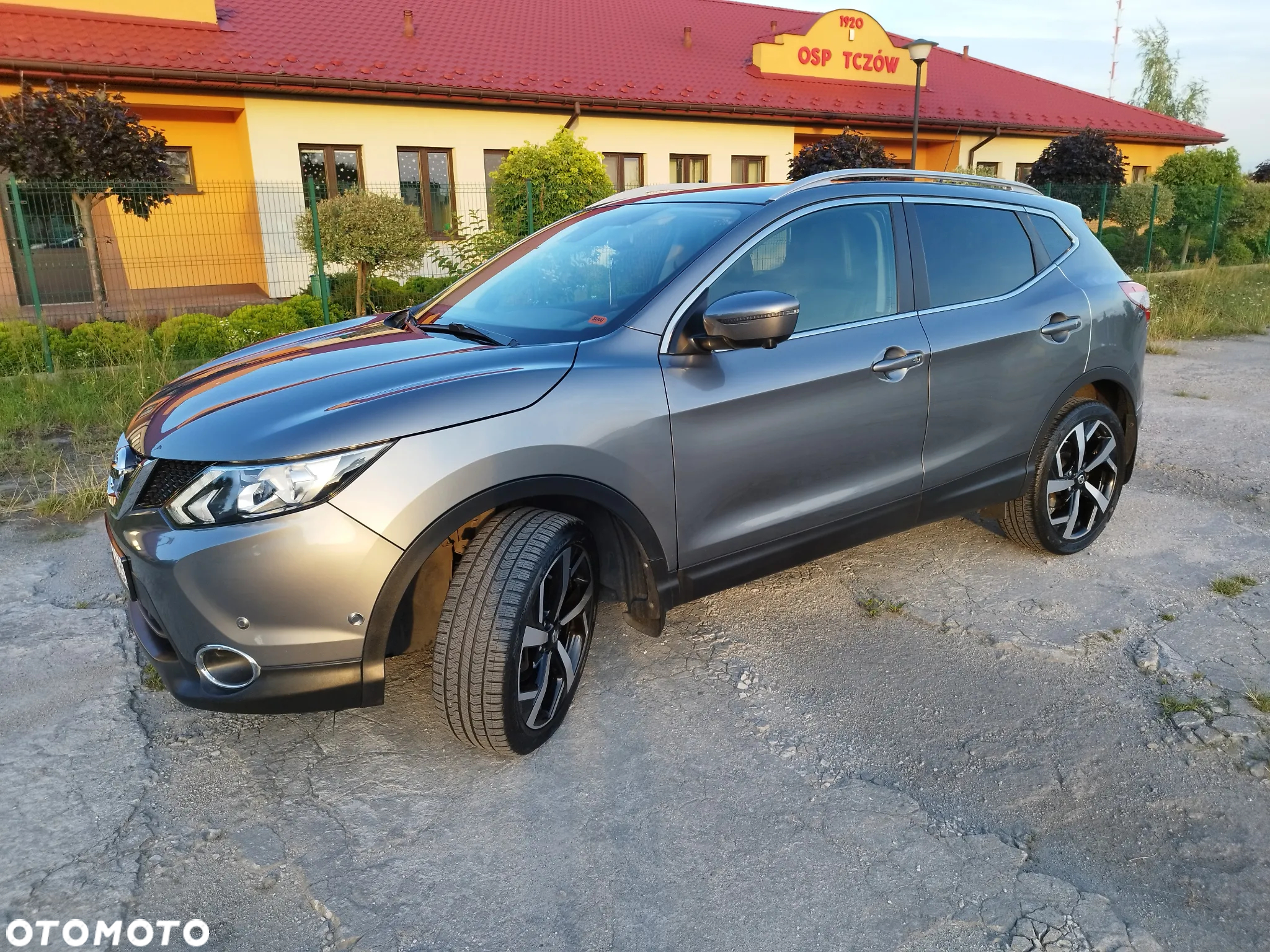Nissan Qashqai 1.5 dCi Tekna+ - 4