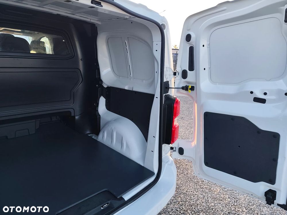 Peugeot Expert Premium L2H1 TwinCab Komfort Plus - 22