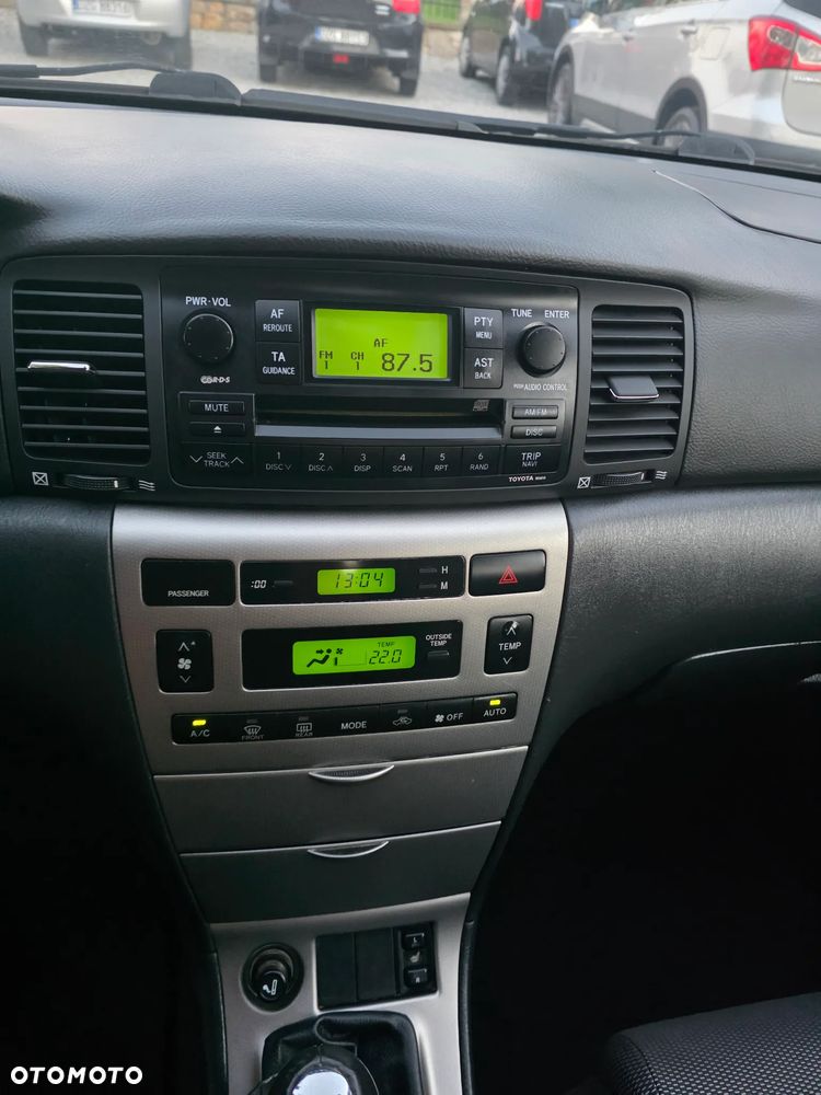 Toyota Corolla 1.6 VVT-i Executive - 19