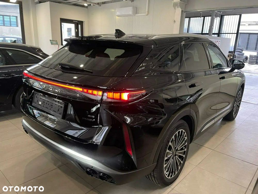 Omoda 9 1.5 Super Hybrid Exclusive AWD - 6