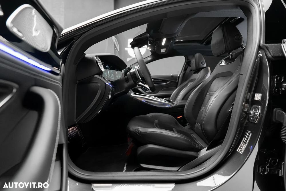 Mercedes-Benz AMG GT 4-door Coupe 63 S 4Matic+ - 11