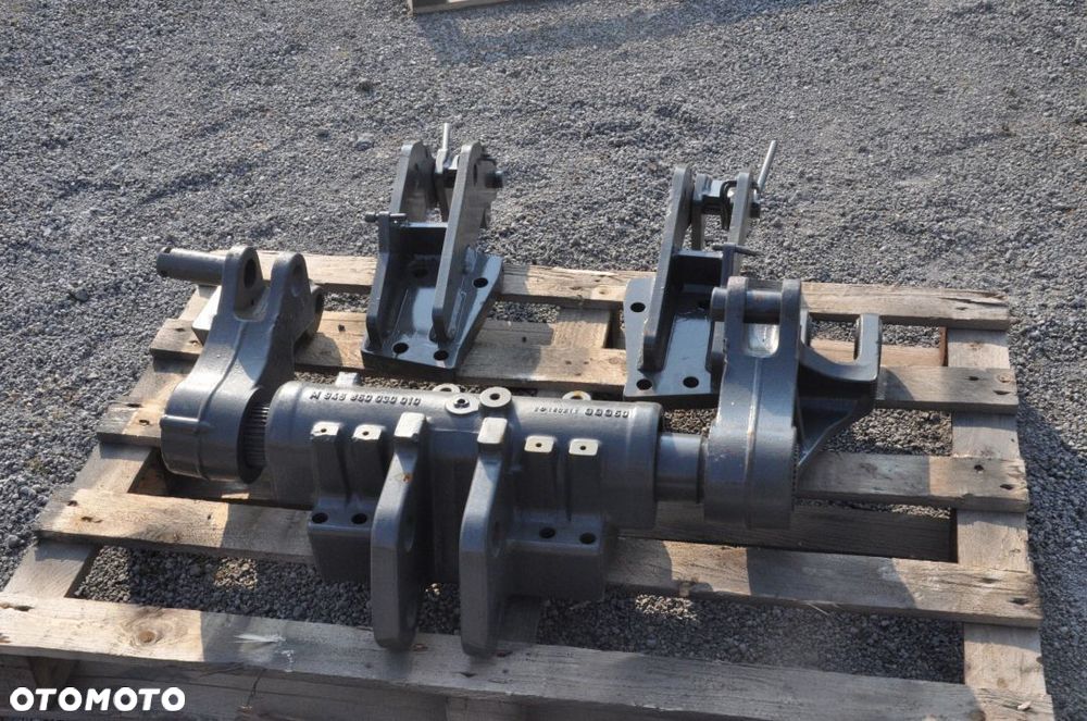 WSPORNIK MOCOWANIE ODCIĄGÓW Fendt 936/ 939 - 3