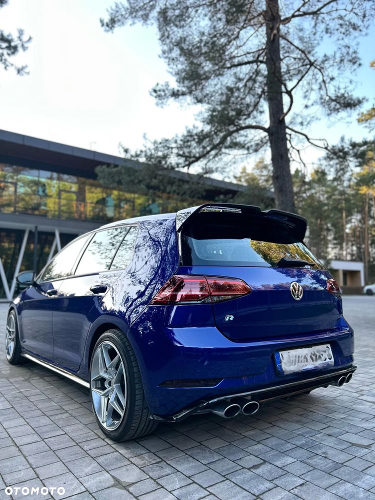 Volkswagen Golf R 4Motion (BlueMotion Technology) - 3