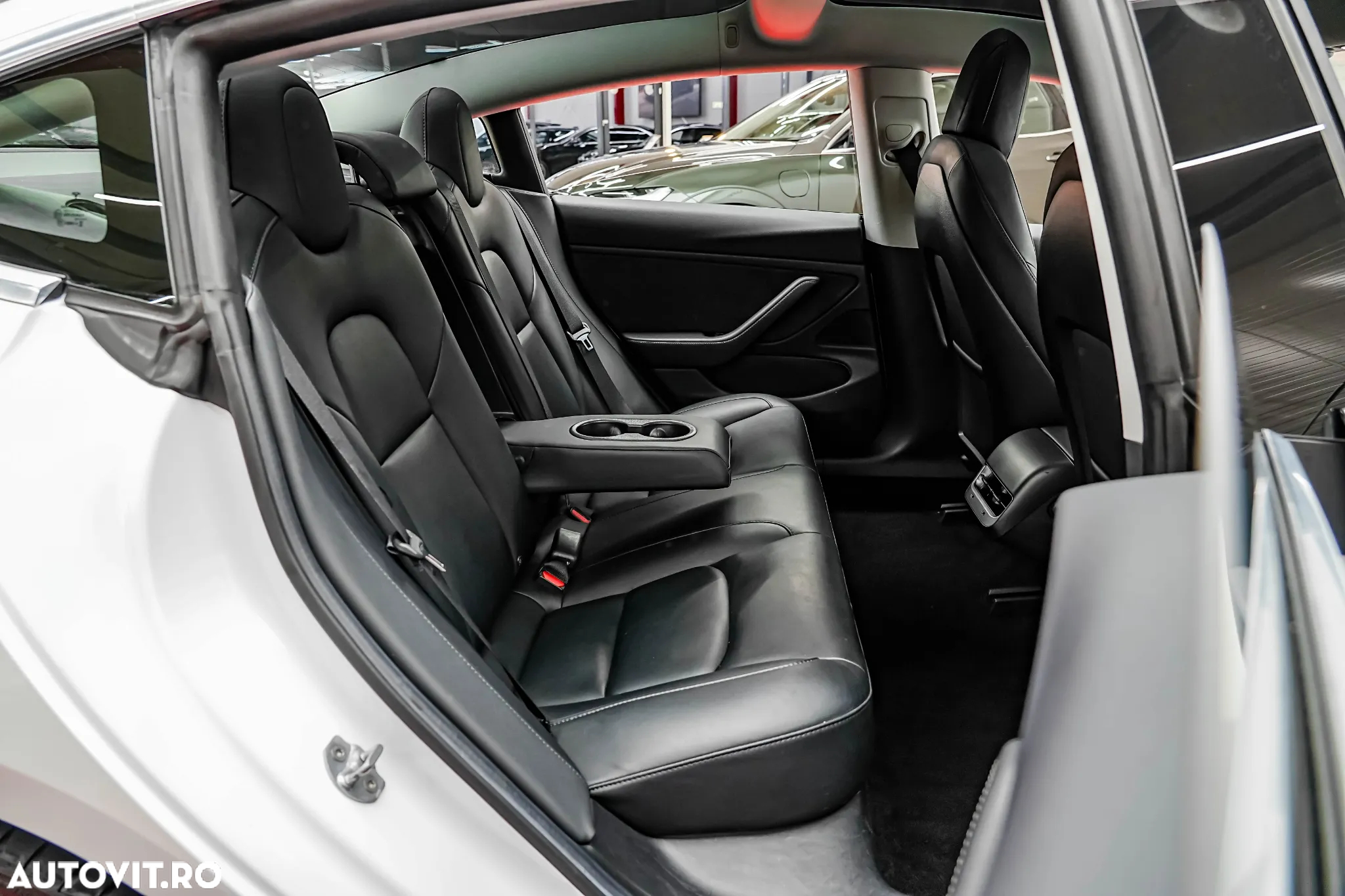 Tesla Model 3 AWD Dual Motor - 10