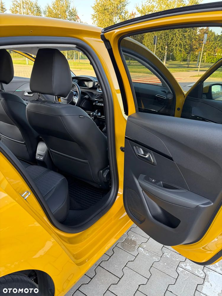 Peugeot 208 - 20