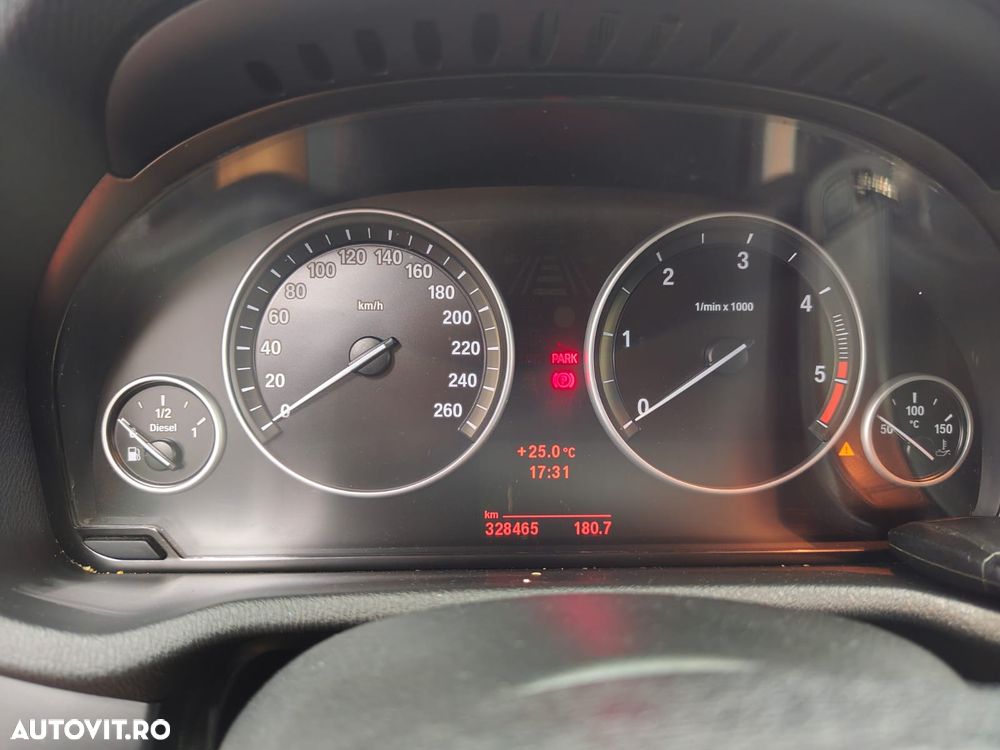 BMW X3 ver-xdrive20d-at-advantage - 4
