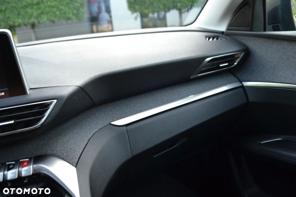 Peugeot 3008 - 33