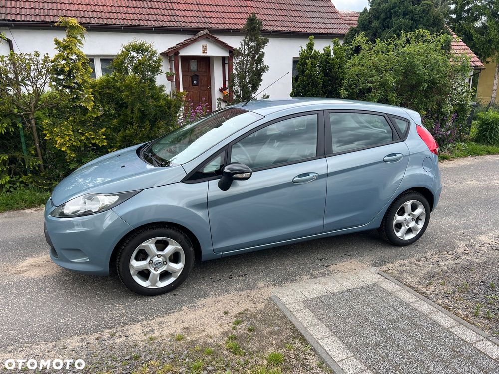 Ford Fiesta 1.25 Champions Edition - 3