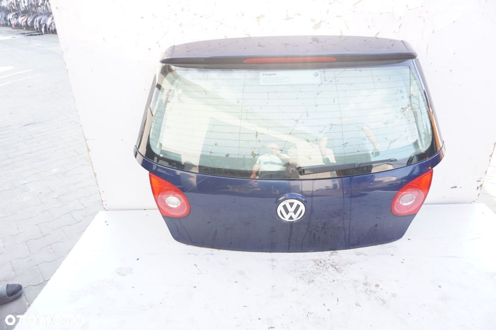 KLAPA BAGAŻNIKA TYŁ VOLKSWAGEN GOLF 5 V - 1