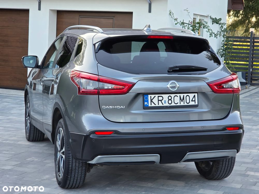 Nissan Qashqai 1.6 DCi 4x4 Tekna - 26