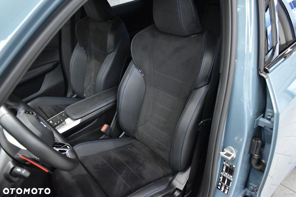 BMW X1 M35i xDrive - 11