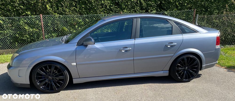 Opel Vectra 2.2 GTS - 1