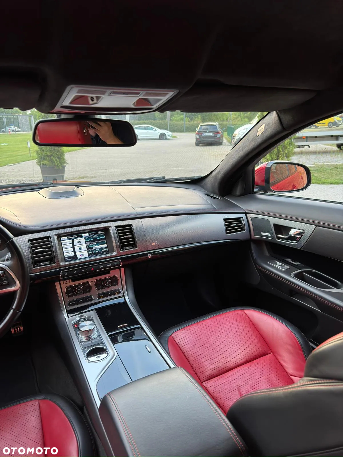 Jaguar XF XFR - 16