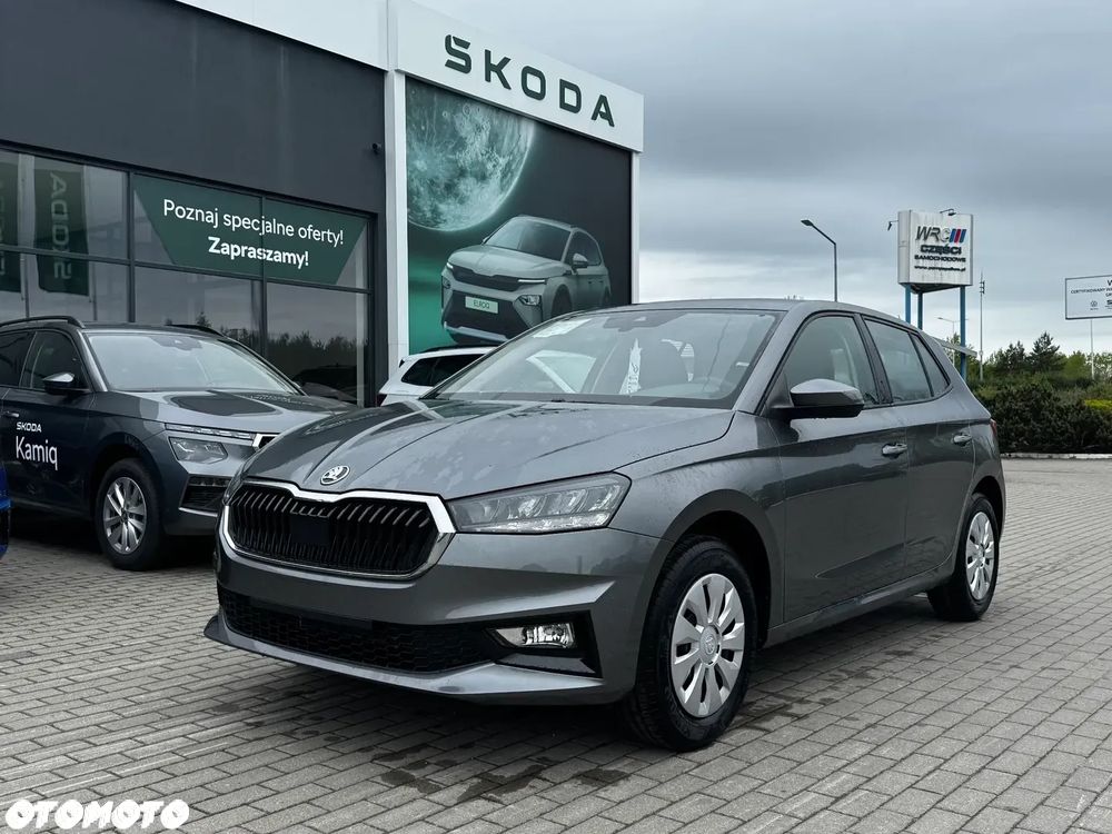 Skoda Fabia 1.0 Essence - 4