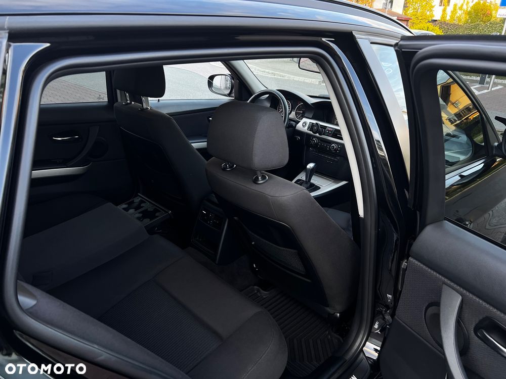BMW Seria 3 - 12