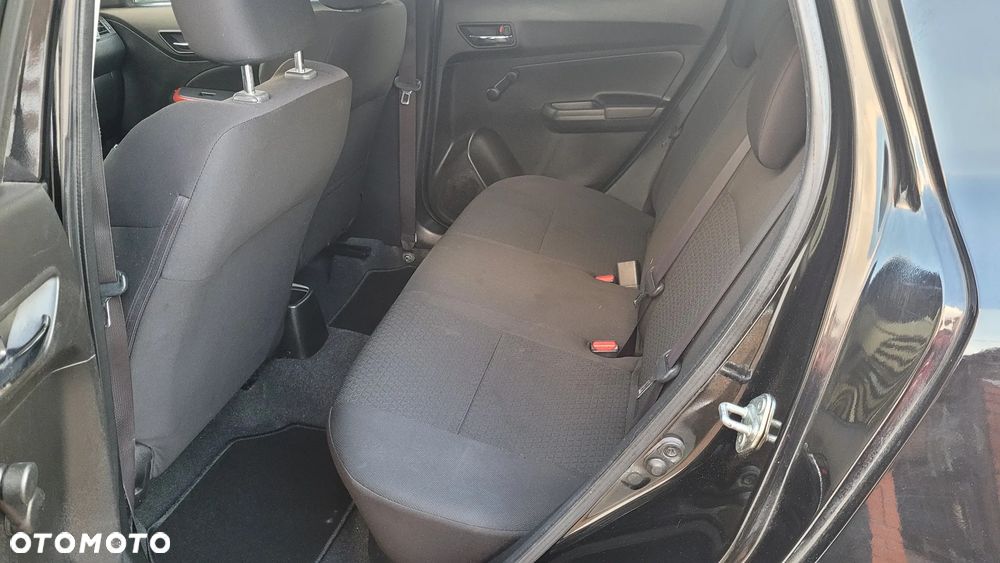 Suzuki Swift 1.2 Dualjet Allgrip Comfort - 18