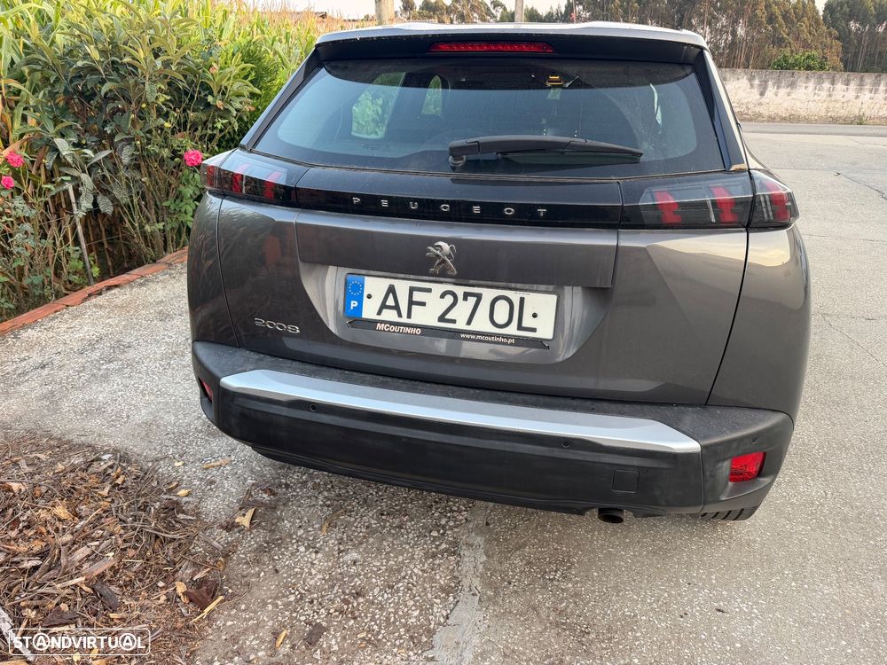 Peugeot 2008 1.2 PureTech Active Pack - 2
