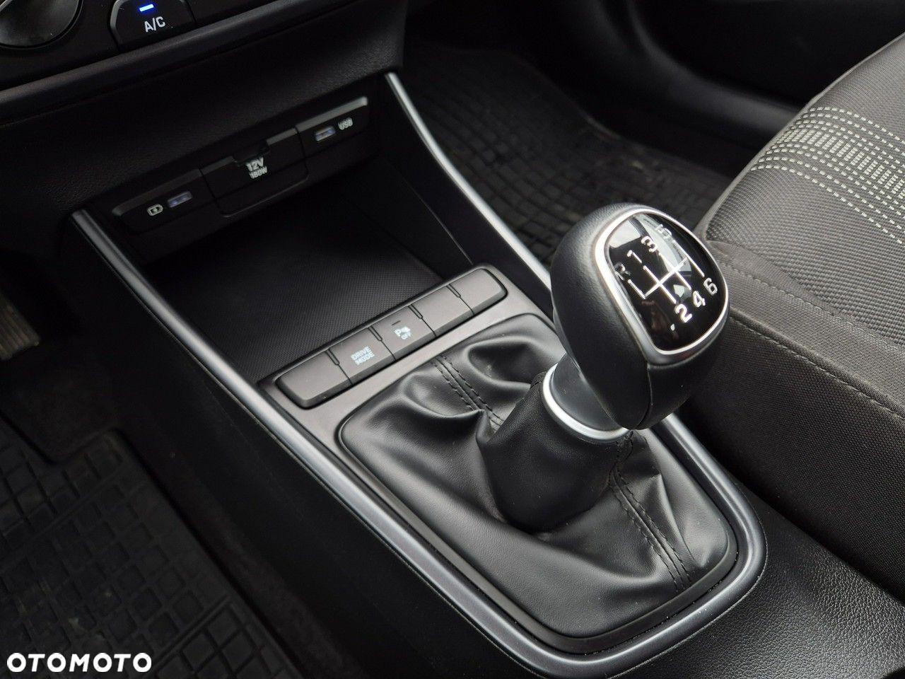 Hyundai i20 1.0 T-GDi Pure - 28