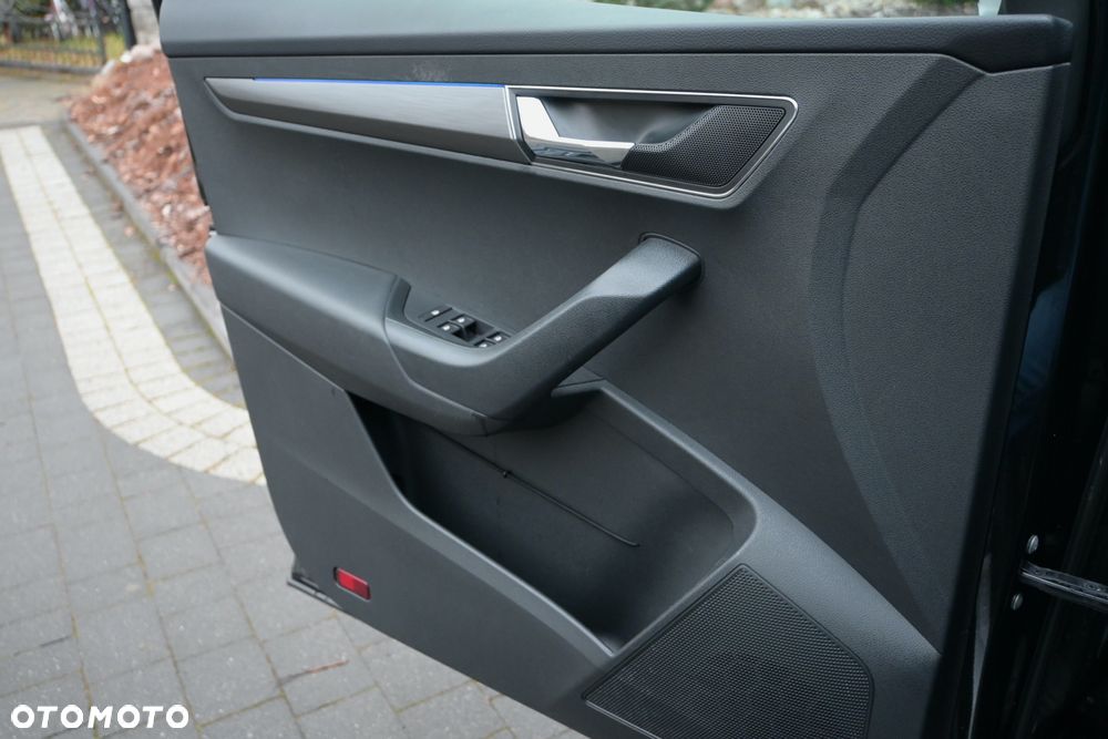 Skoda Karoq 1.5 TSI ACT DSG Ambition - 25