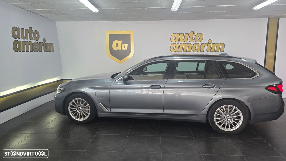 BMW 530 e Line Luxury - 11