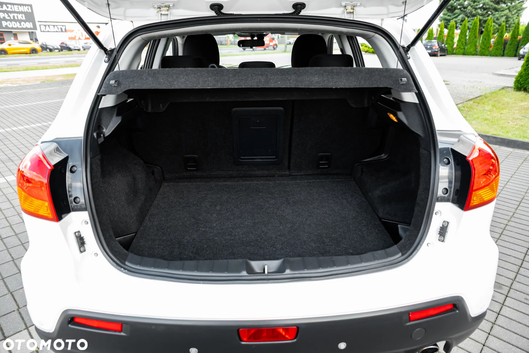 Mitsubishi ASX 1.8 DID Instyle 4WD AS&G - 21