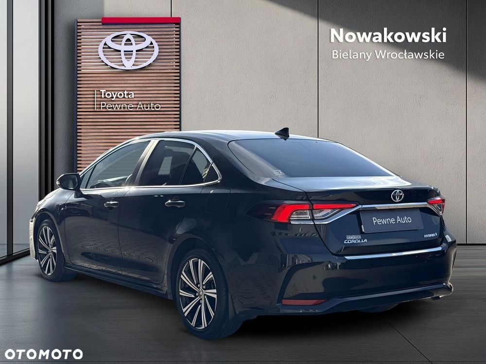 Toyota Corolla 1.8 Hybrid Comfort - 27