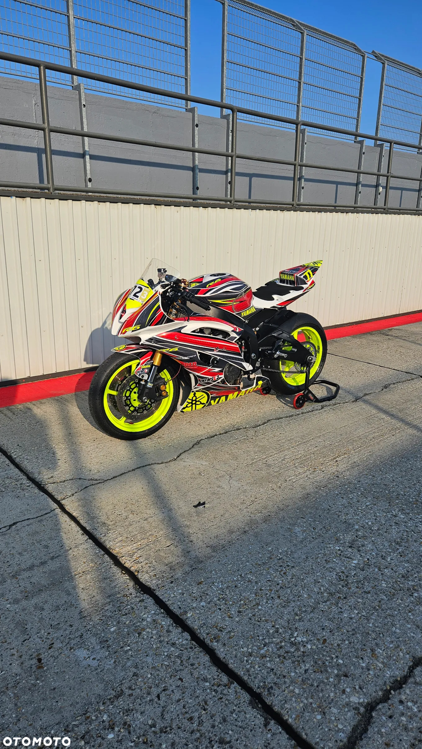 Yamaha R6 - 9