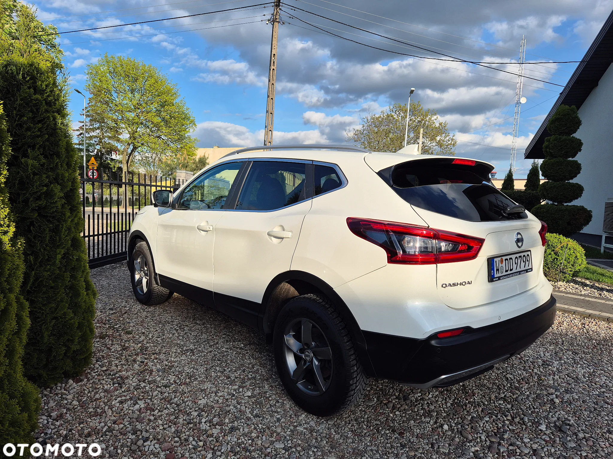 Nissan Qashqai 1.3 DIG-T Tekna+ - 19