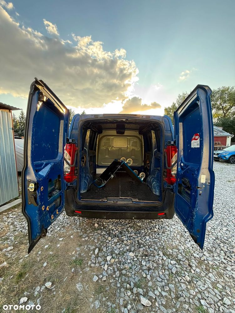 Peugeot Expert - 12